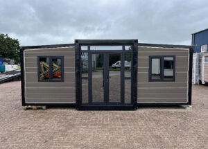Tiny House XXL-Container / faltbares Luxus-Chalet – 40 Fuß / 12 Meter