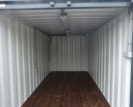 Second image of 15 Fuß Container mit Elektroinstallation, Lüftungsgittern und Schlüsselschloss